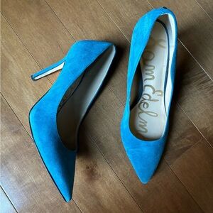 Sam Edelman size 7.5 blue suede heels (4 inches)
